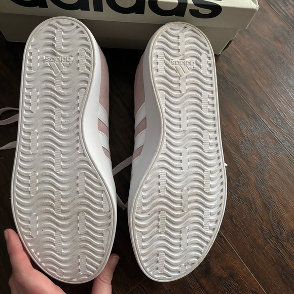 adidas Size 9 Court Sneakers - Picture 2 of 6